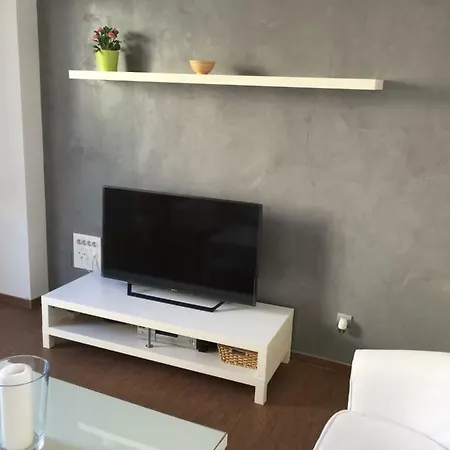 Boulevard Apartment